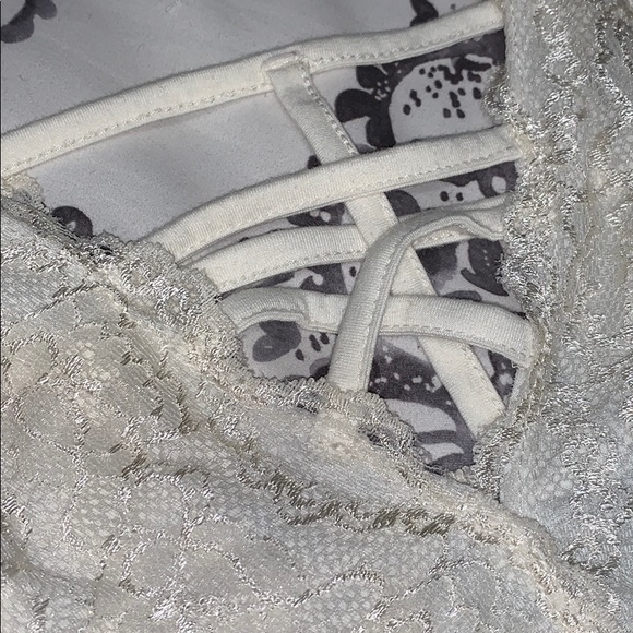 White lace bralette - Picture 3 of 7